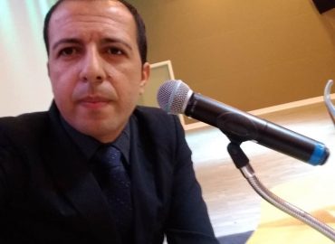 Websérie | Prosa de Rádio com Douglas Gonçalves